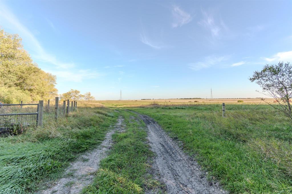 102147 68n Road Property Photo 41