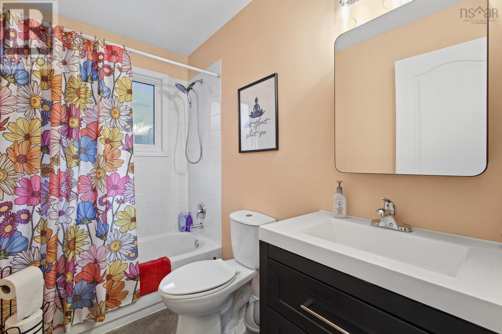 50 Grennan Drive Property Photo 9