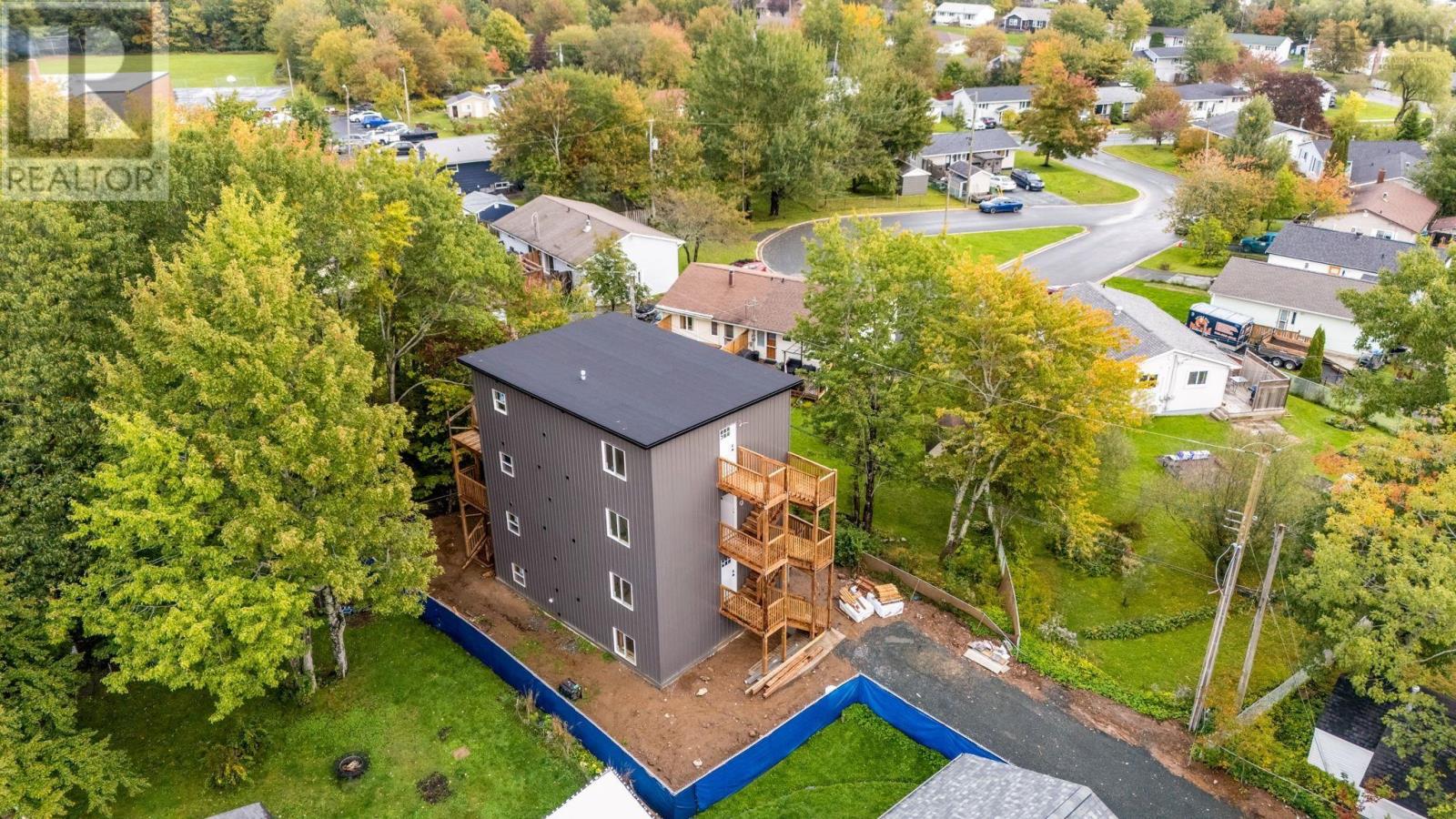 32 Aspen Crescent