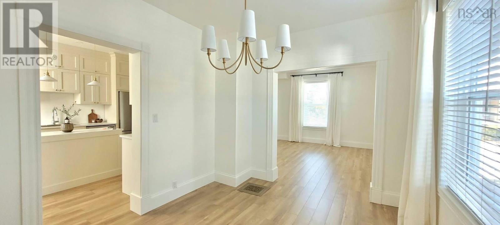 203/205 Gray Street Property Photo 17