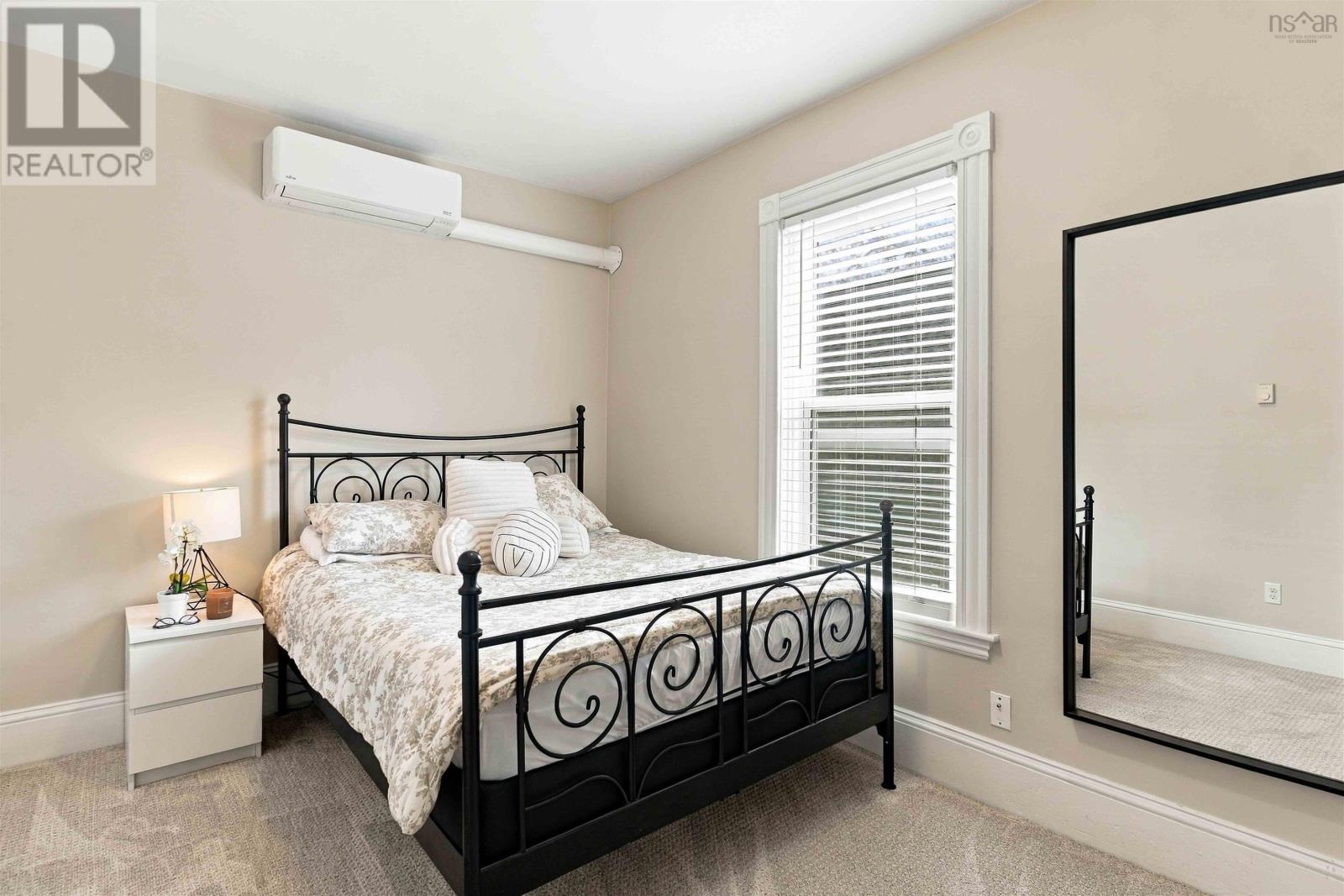 203/205 Gray Street Property Photo 29