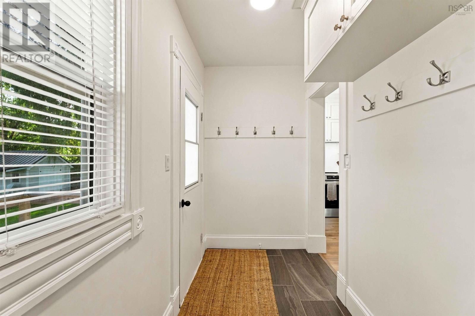 203/205 Gray Street Property Photo 44