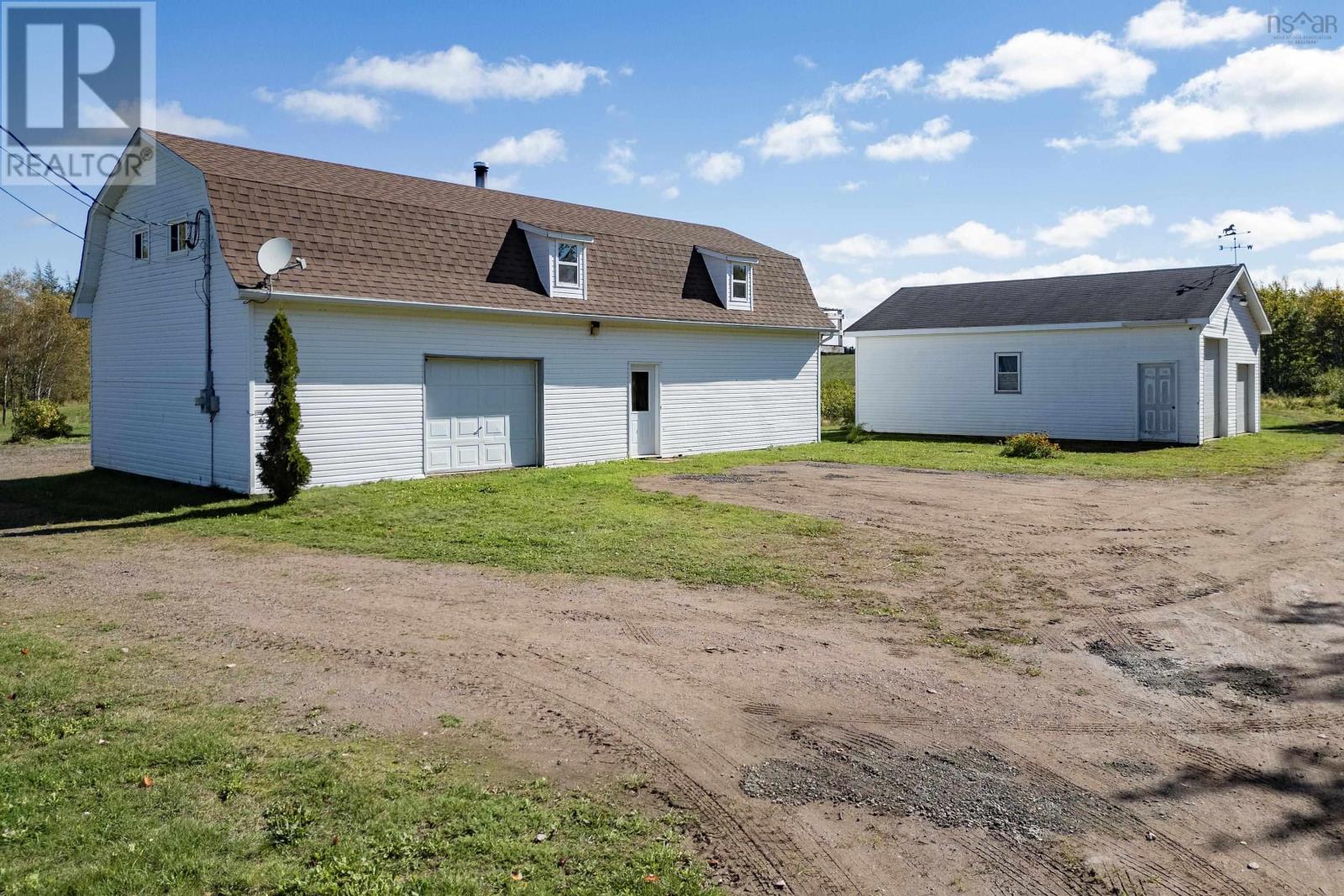 1100 Highway 6 Property Photo 1