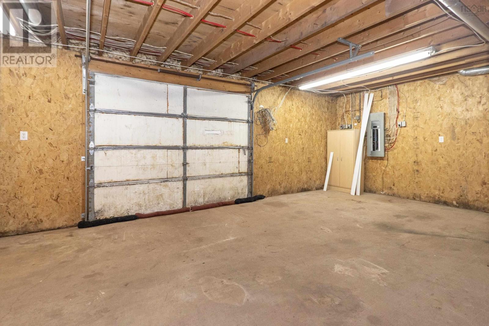 1100 Highway 6 Property Photo 17