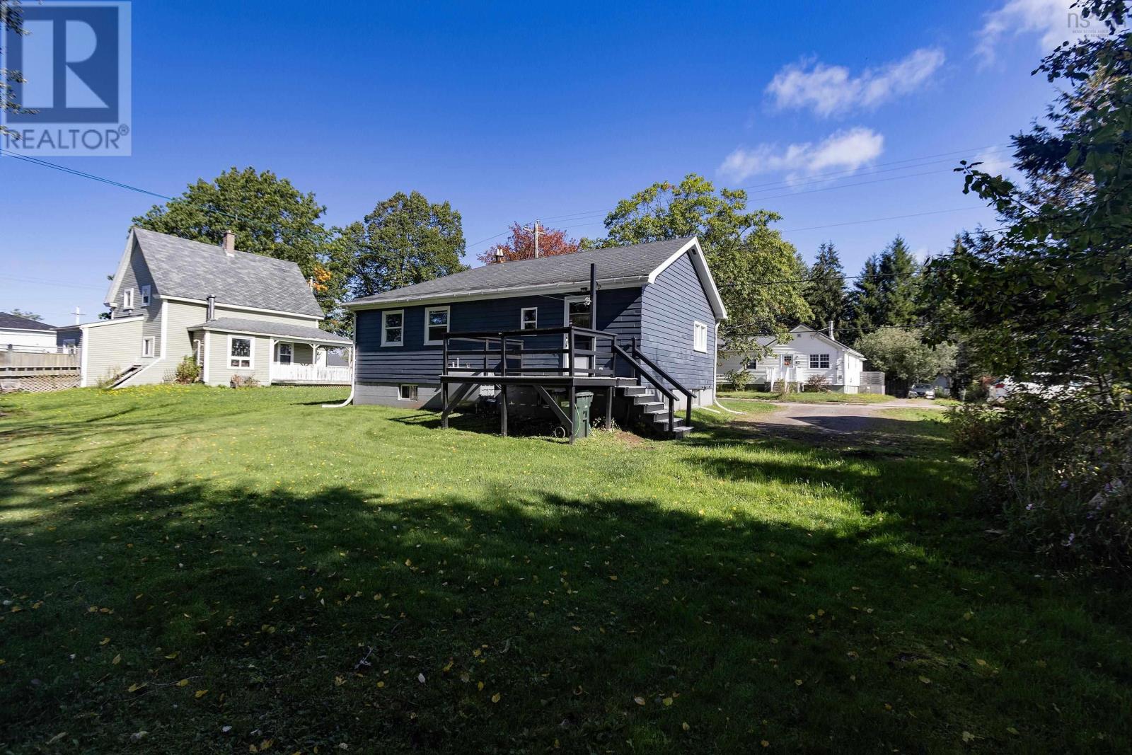 79 Hickman Street Property Photo 4