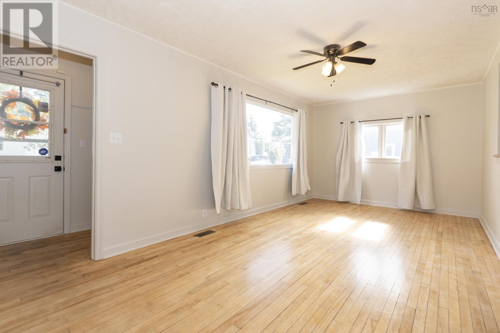 79 Hickman Street Property Photo 12