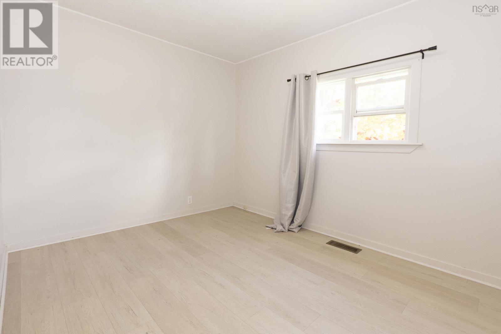 79 Hickman Street Property Photo 23
