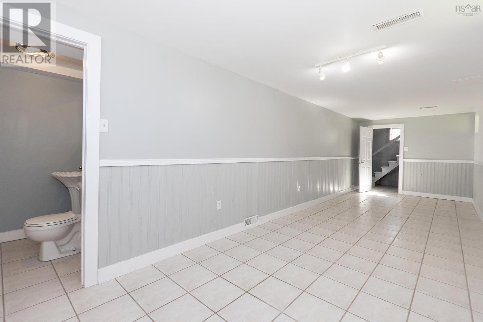 79 Hickman Street Property Photo 27