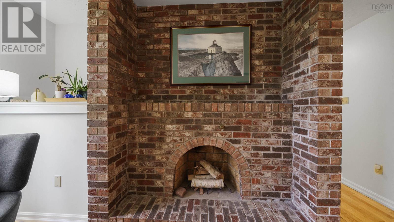 106 Deerbrooke Drive Property Photo 7