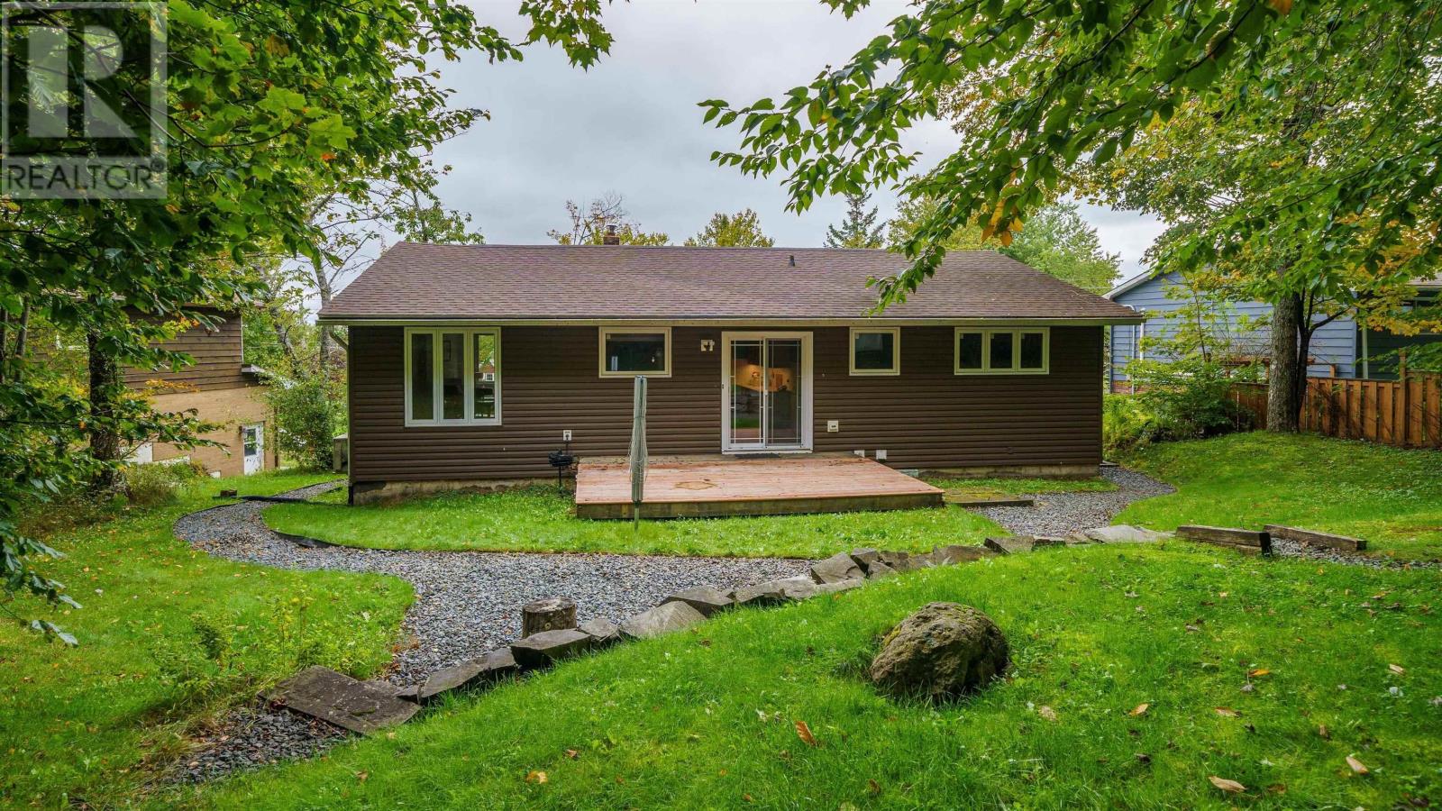 106 Deerbrooke Drive Property Photo 34