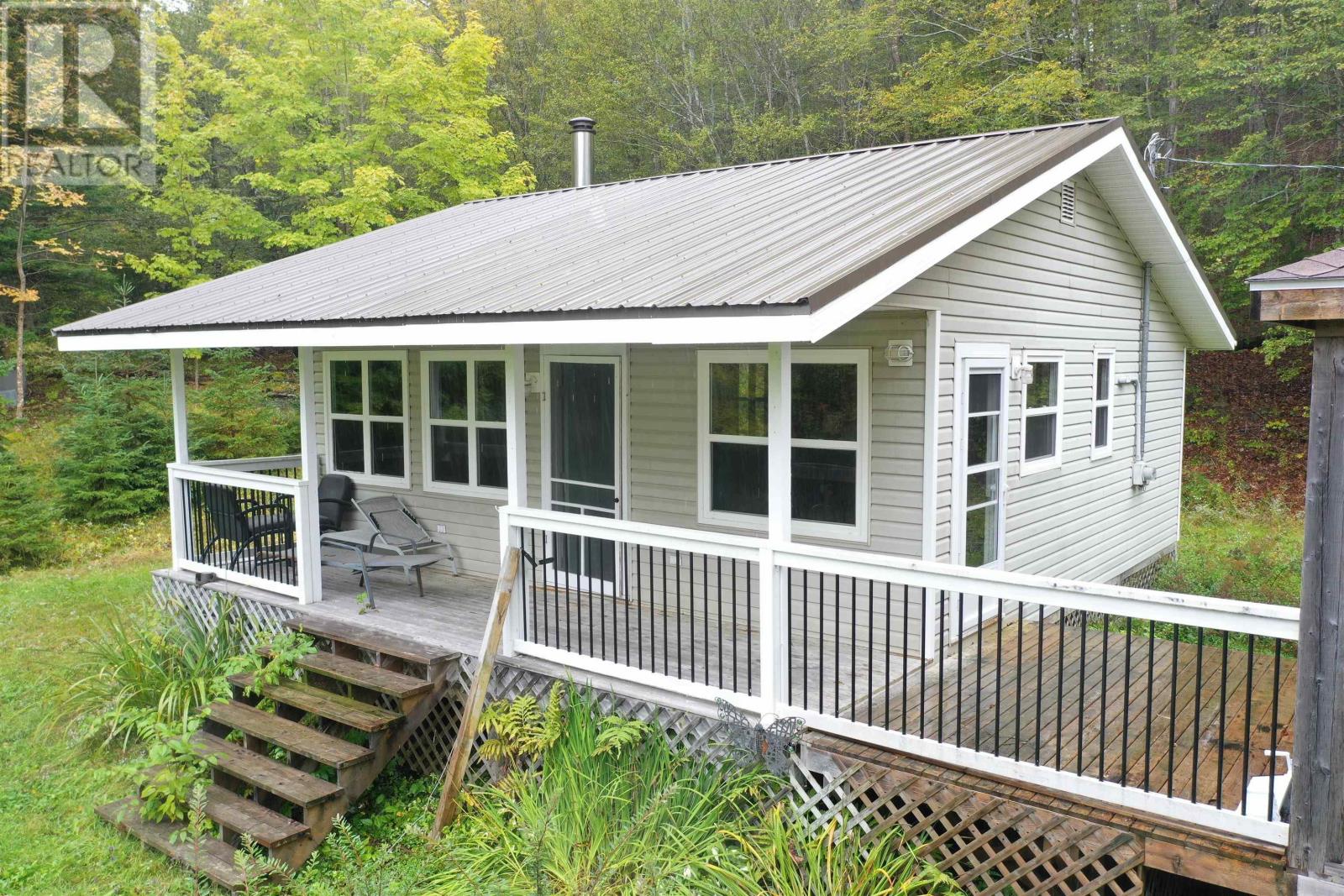 27 Orchard Lane Property Photo 2