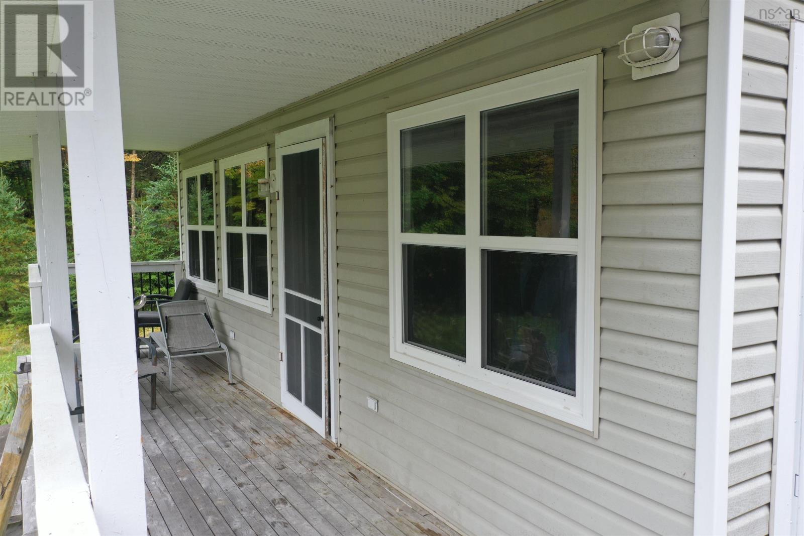 27 Orchard Lane Property Photo 12