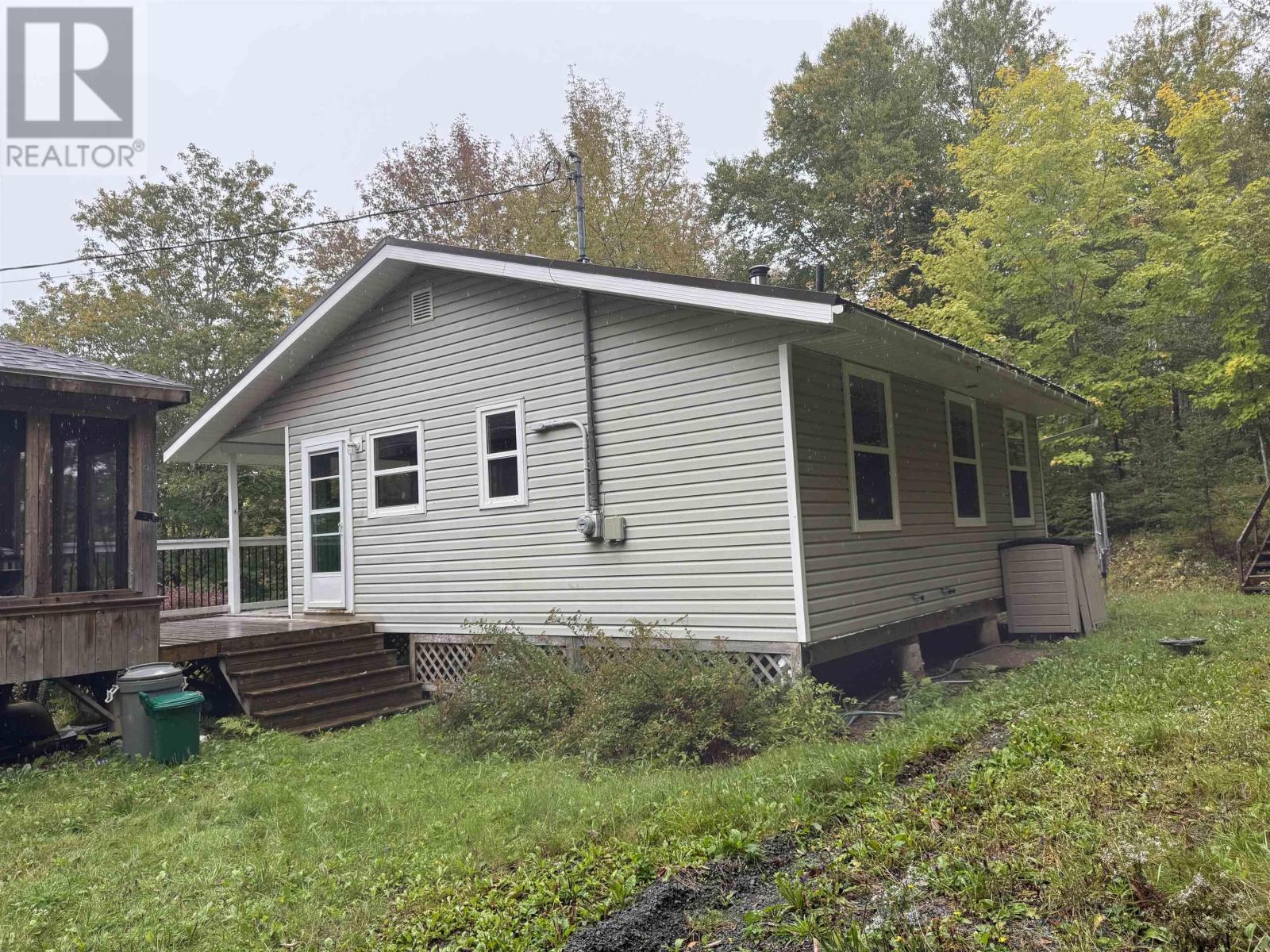 27 Orchard Lane Property Photo 16