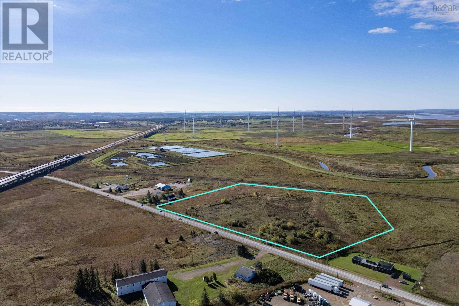 Highway 2 Property Photo 4