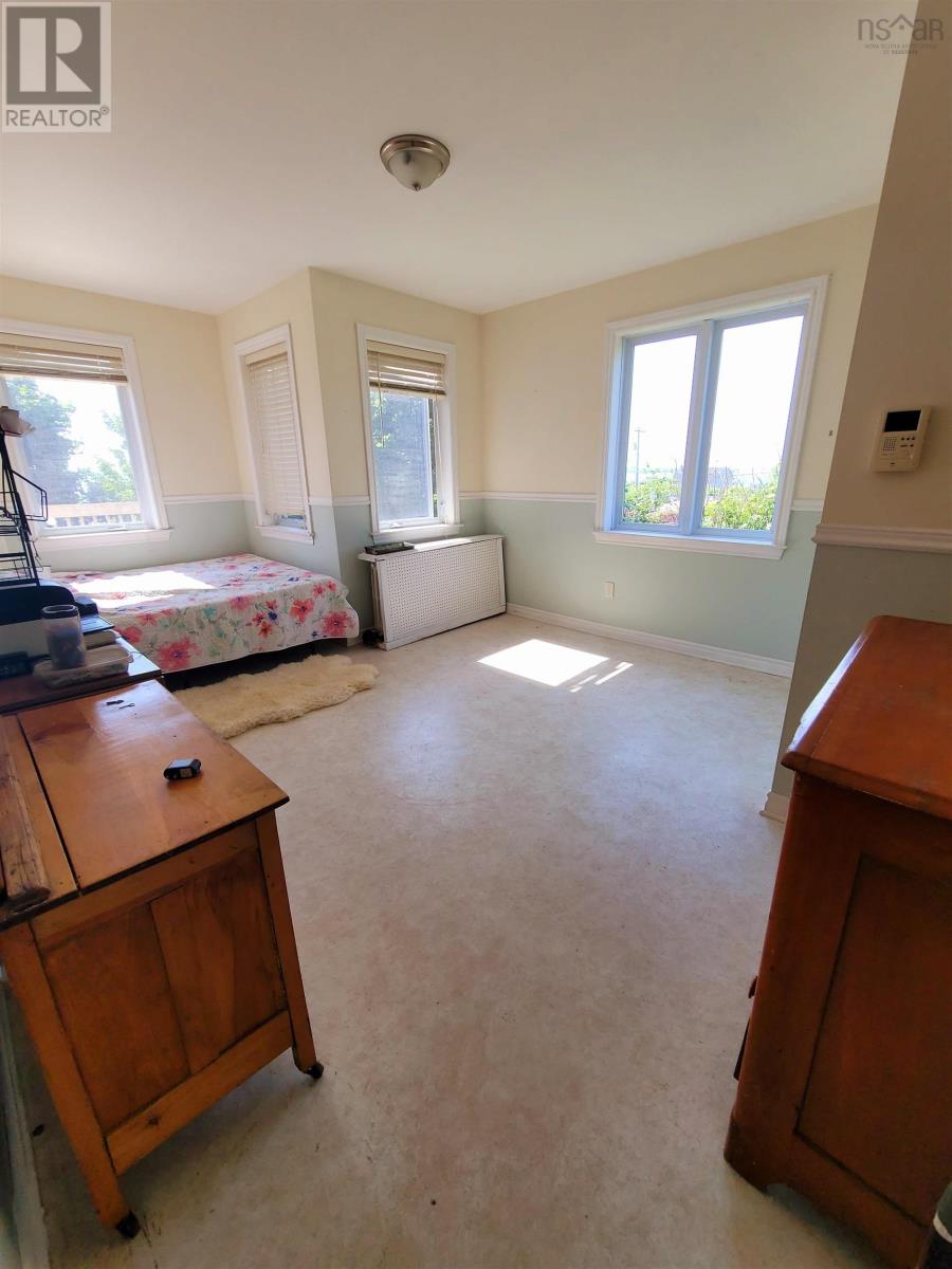 2671 Highway 255 Property Photo 13