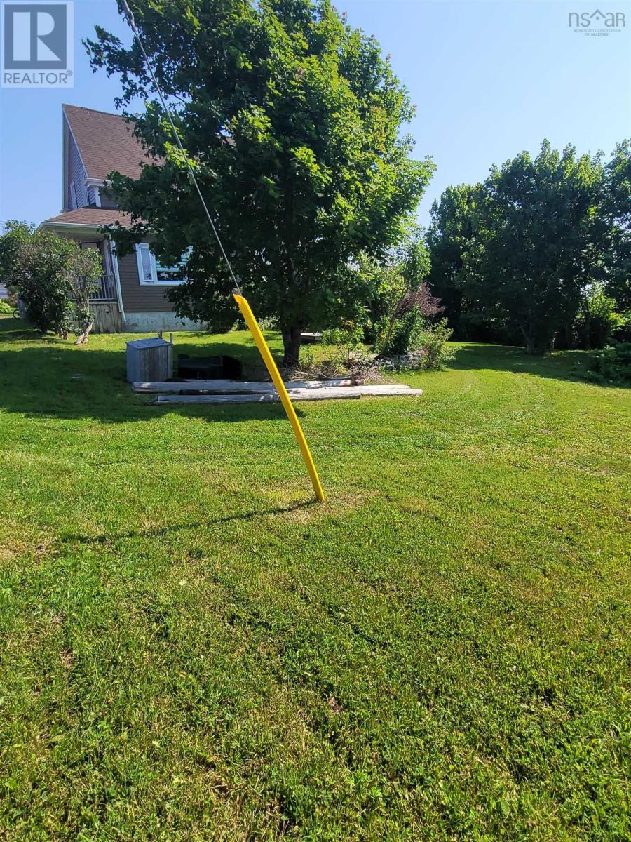 2671 Highway 255 Property Photo 32