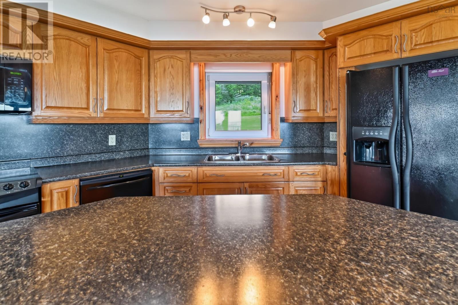 6260 West Bay Road Property Photo 12