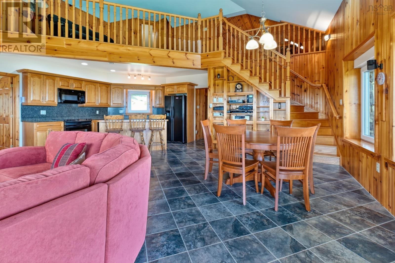 6260 West Bay Road Property Photo 15