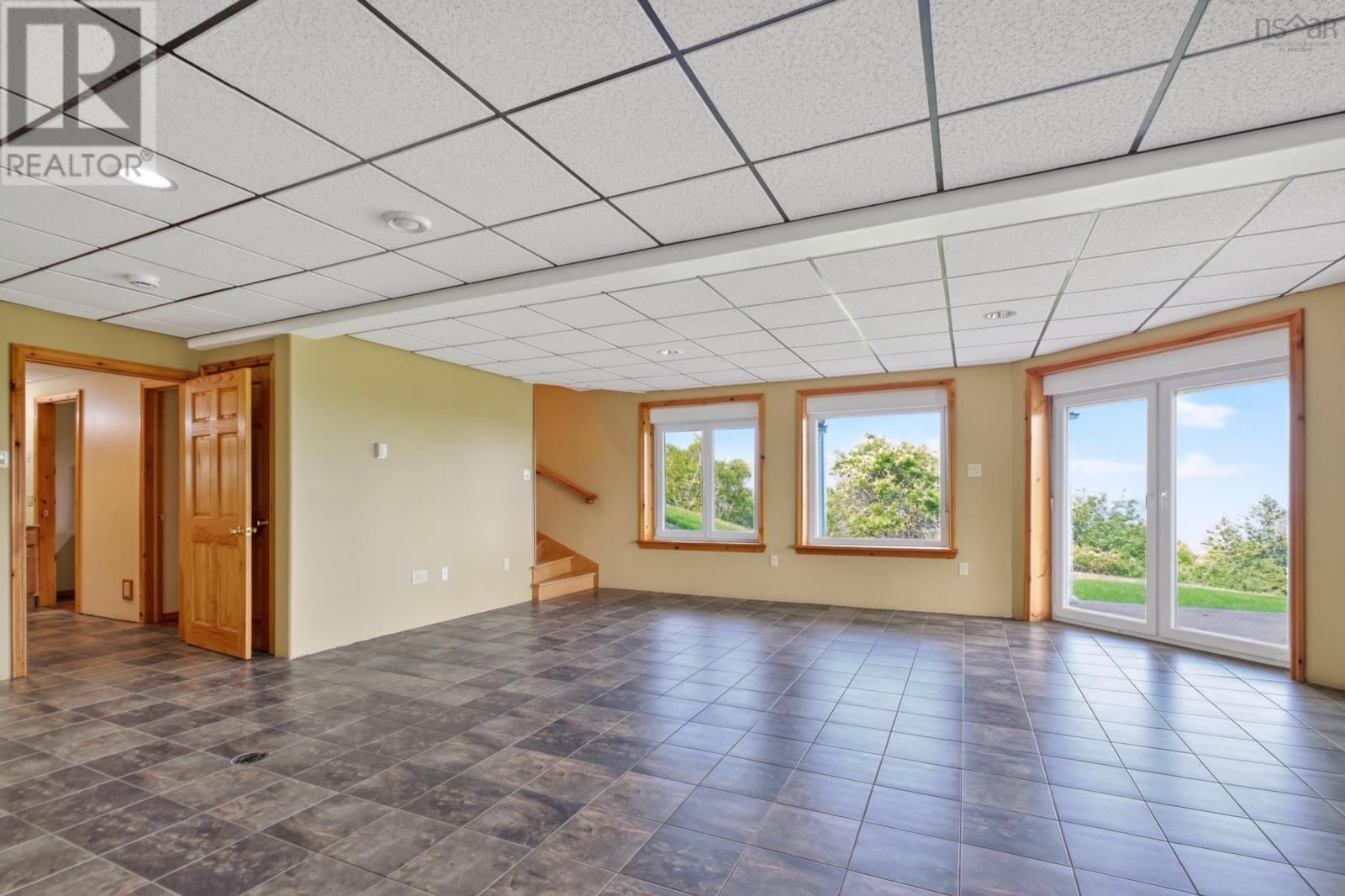6260 West Bay Road Property Photo 27