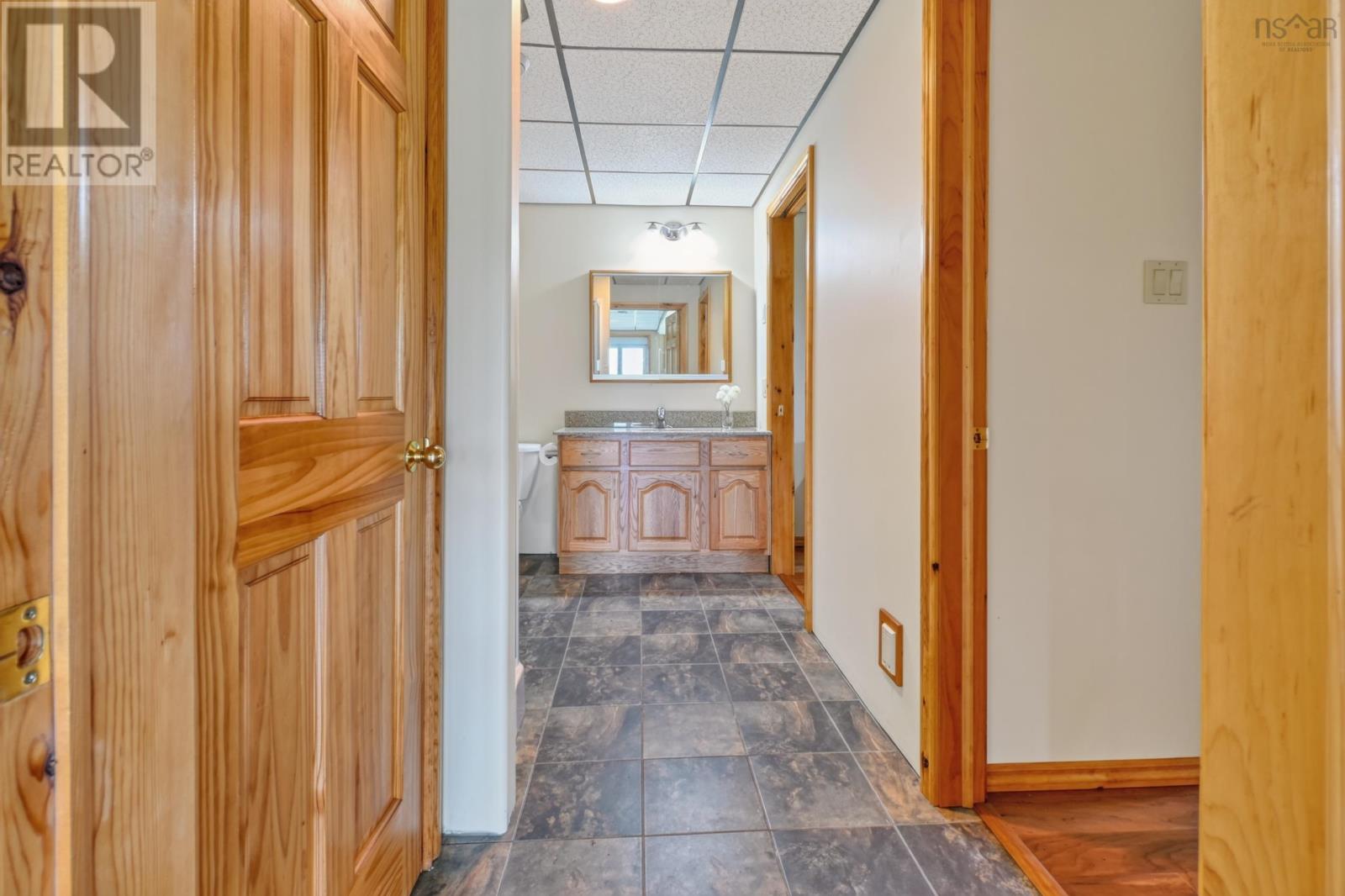 6260 West Bay Road Property Photo 30