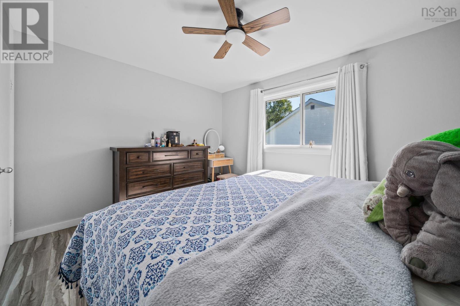 76 Wilmot Street Property Photo 31