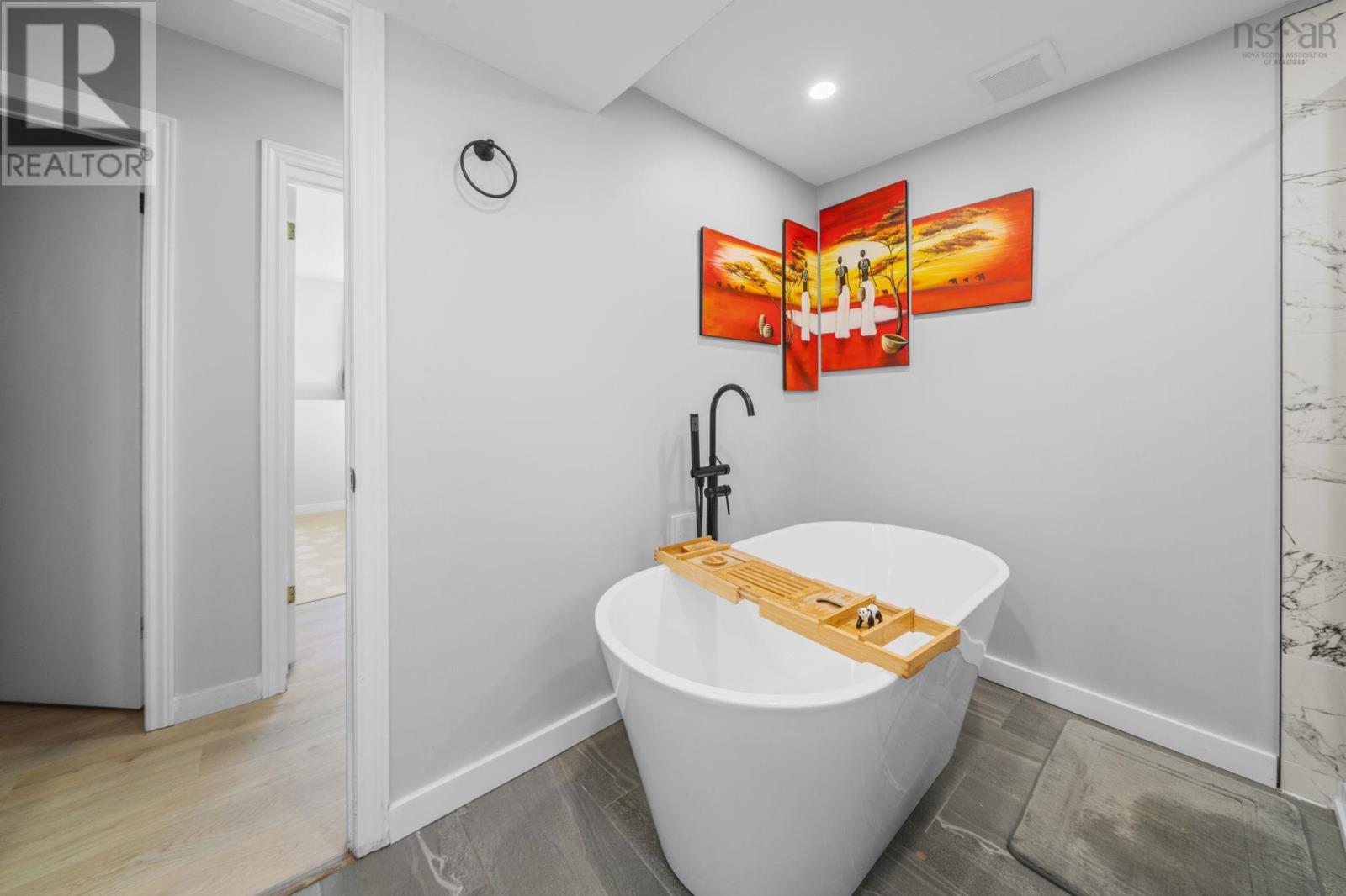 76 Wilmot Street Property Photo 38