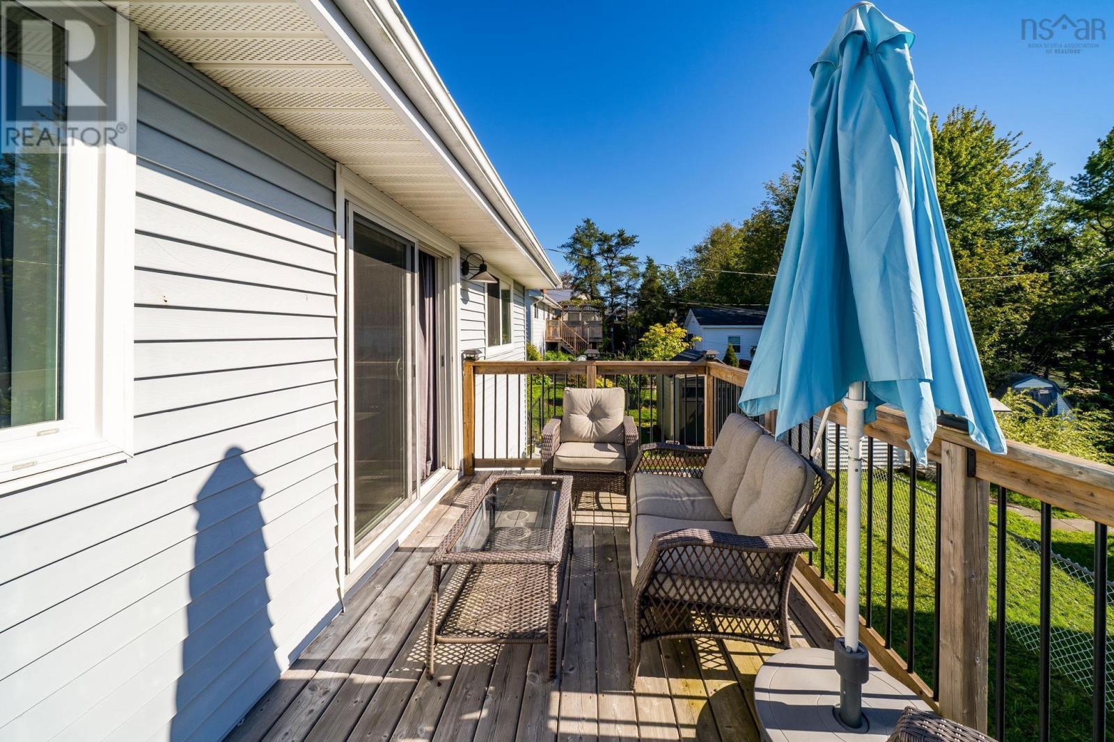 76 Wilmot Street Property Photo 44