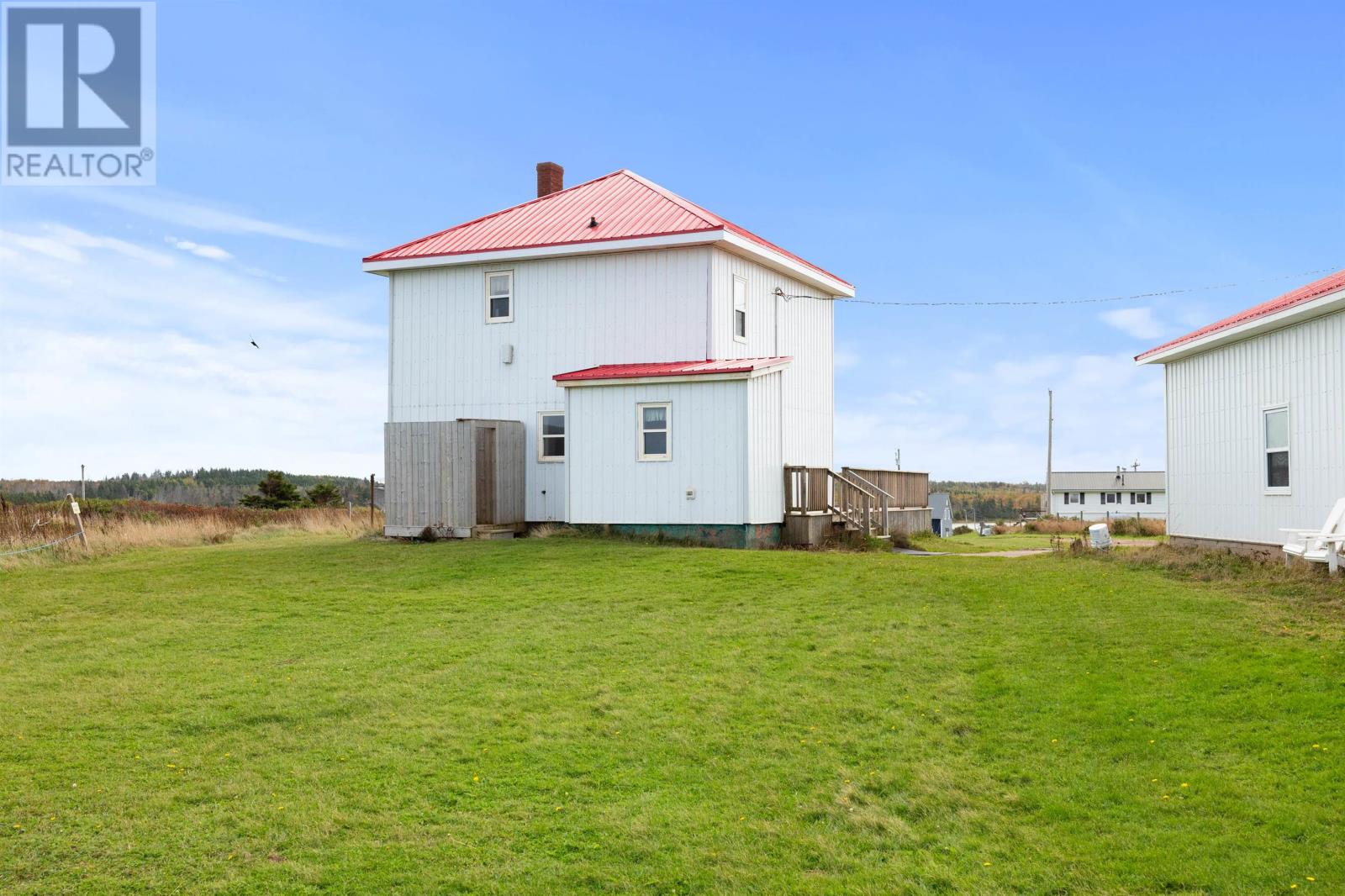 18 Light House Road Property Photo 13