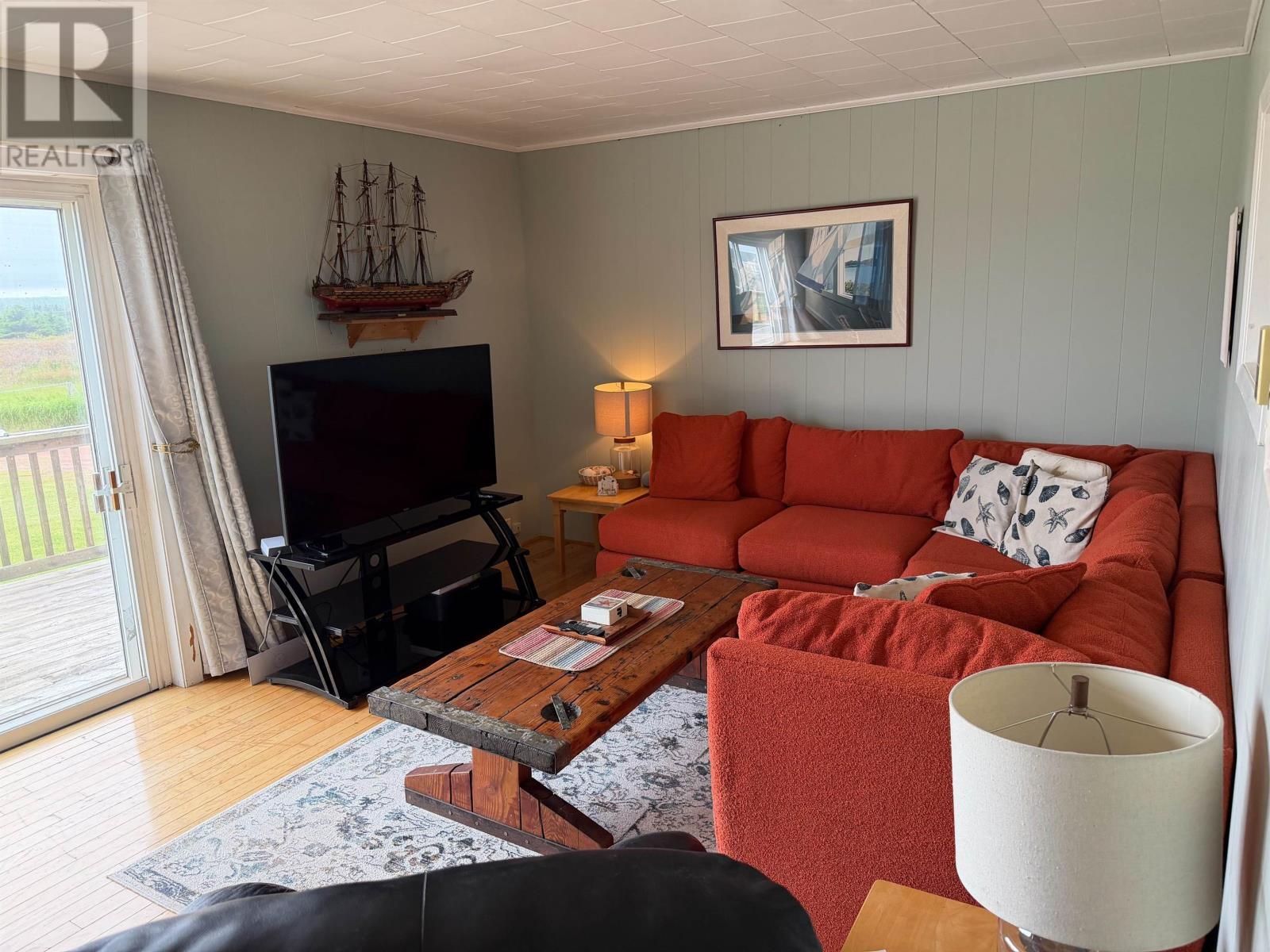 18 Light House Road Property Photo 32