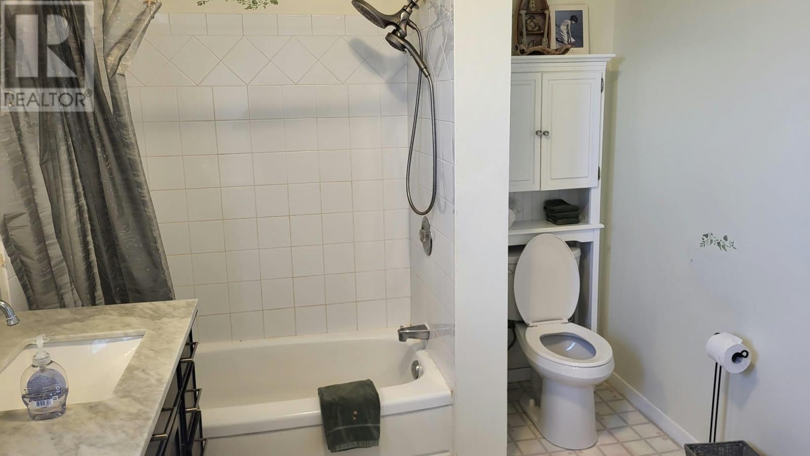 18 Light House Road Property Photo 41