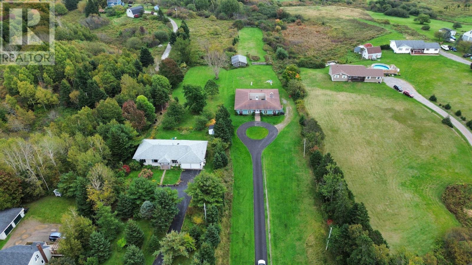 687 Coxheath Road Property Photo 8