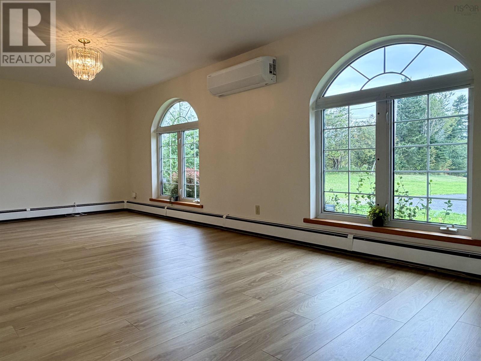 687 Coxheath Road Property Photo 21