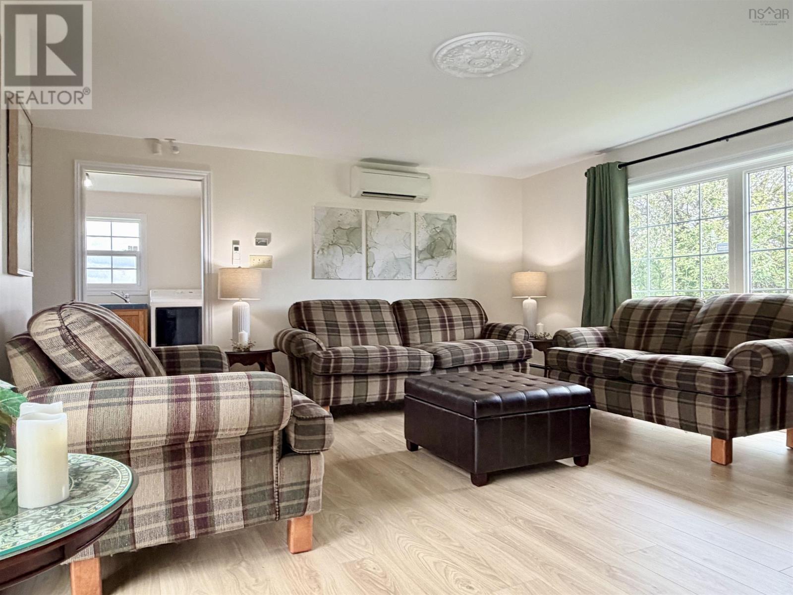 687 Coxheath Road Property Photo 28
