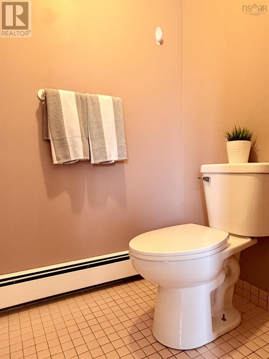 687 Coxheath Road Property Photo 40