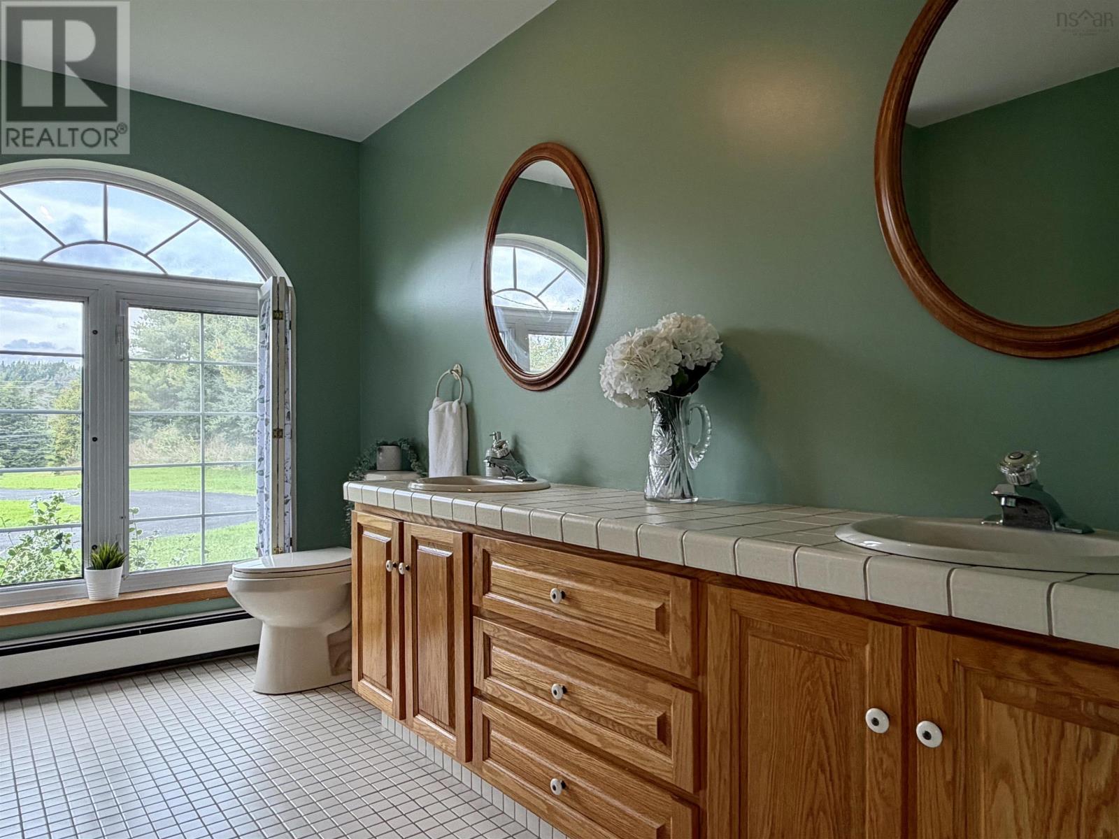687 Coxheath Road Property Photo 45
