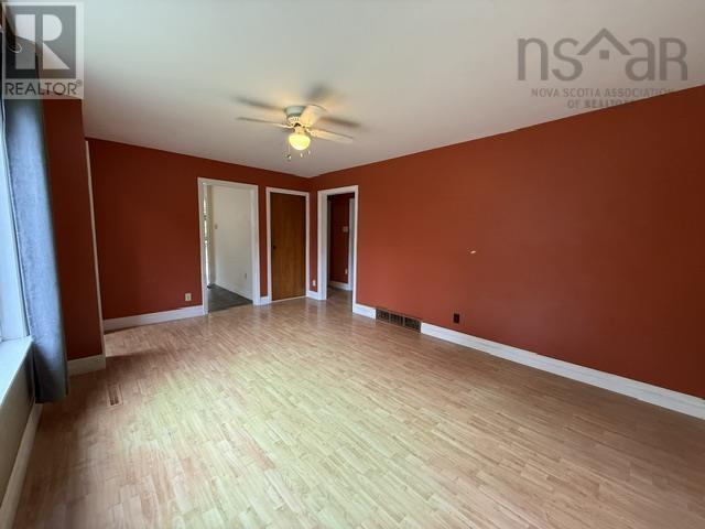 7813 7 Highway Property Photo 15