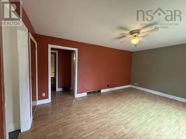 7813 7 Highway Property Photo 16