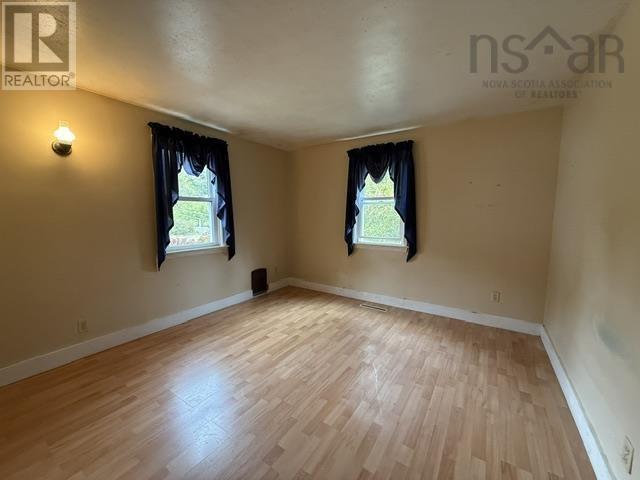 7813 7 Highway Property Photo 17