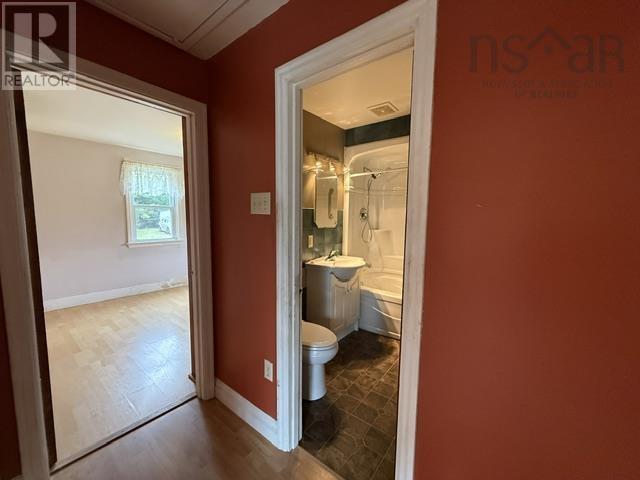 7813 7 Highway Property Photo 22