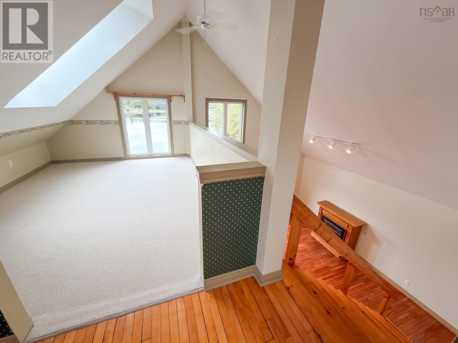 15 River Lane Property Photo 23