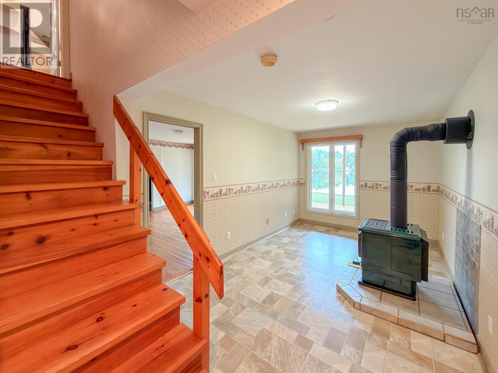 15 River Lane Property Photo 28
