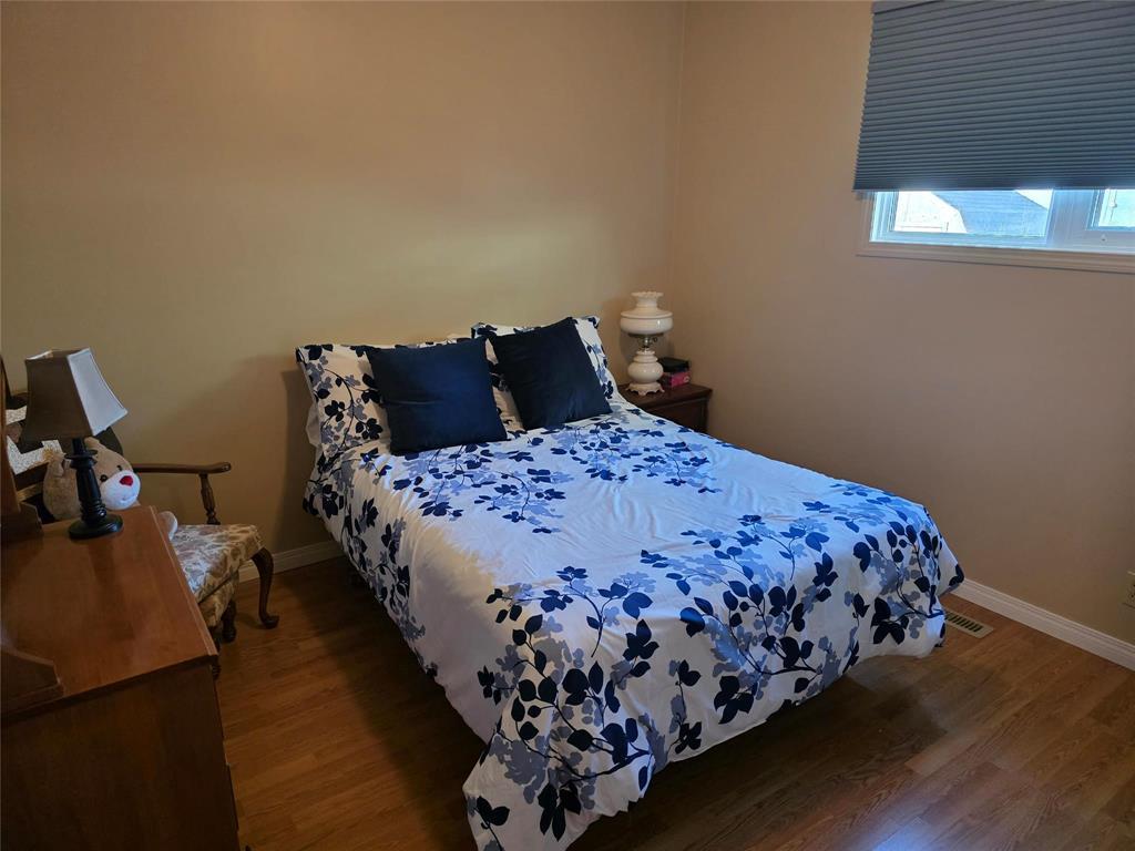 60 Laverendrye Crescent Property Photo 13