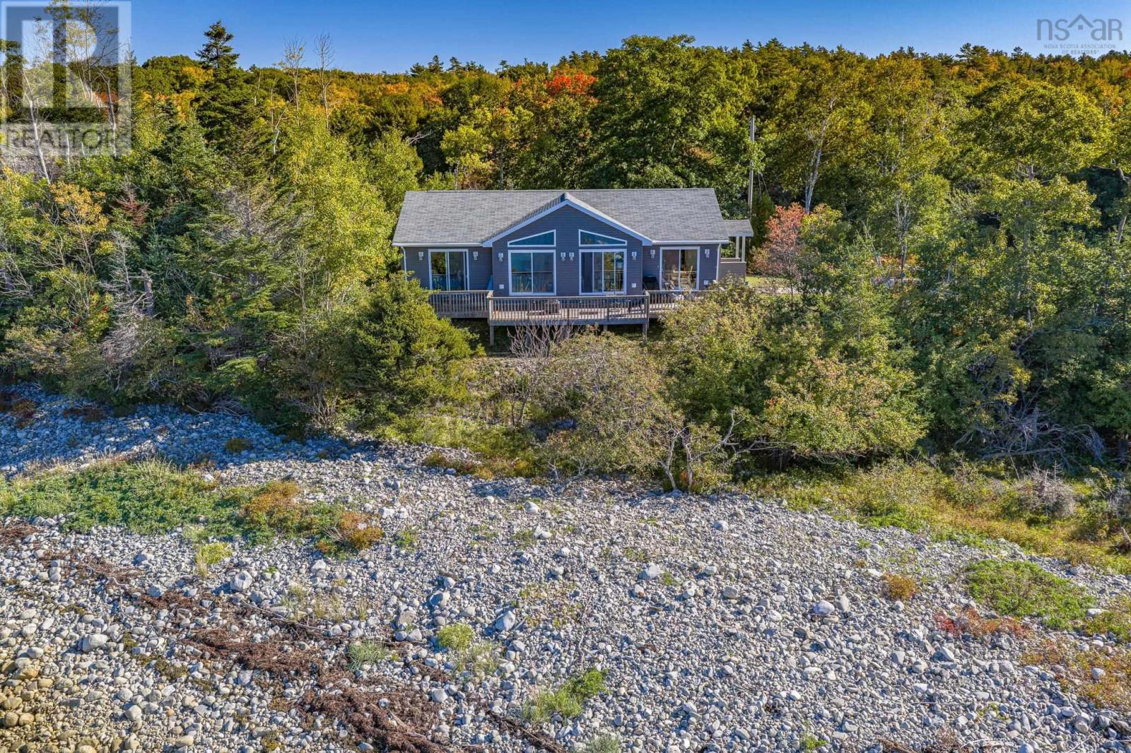 5763 Highway 3 Property Photo 4