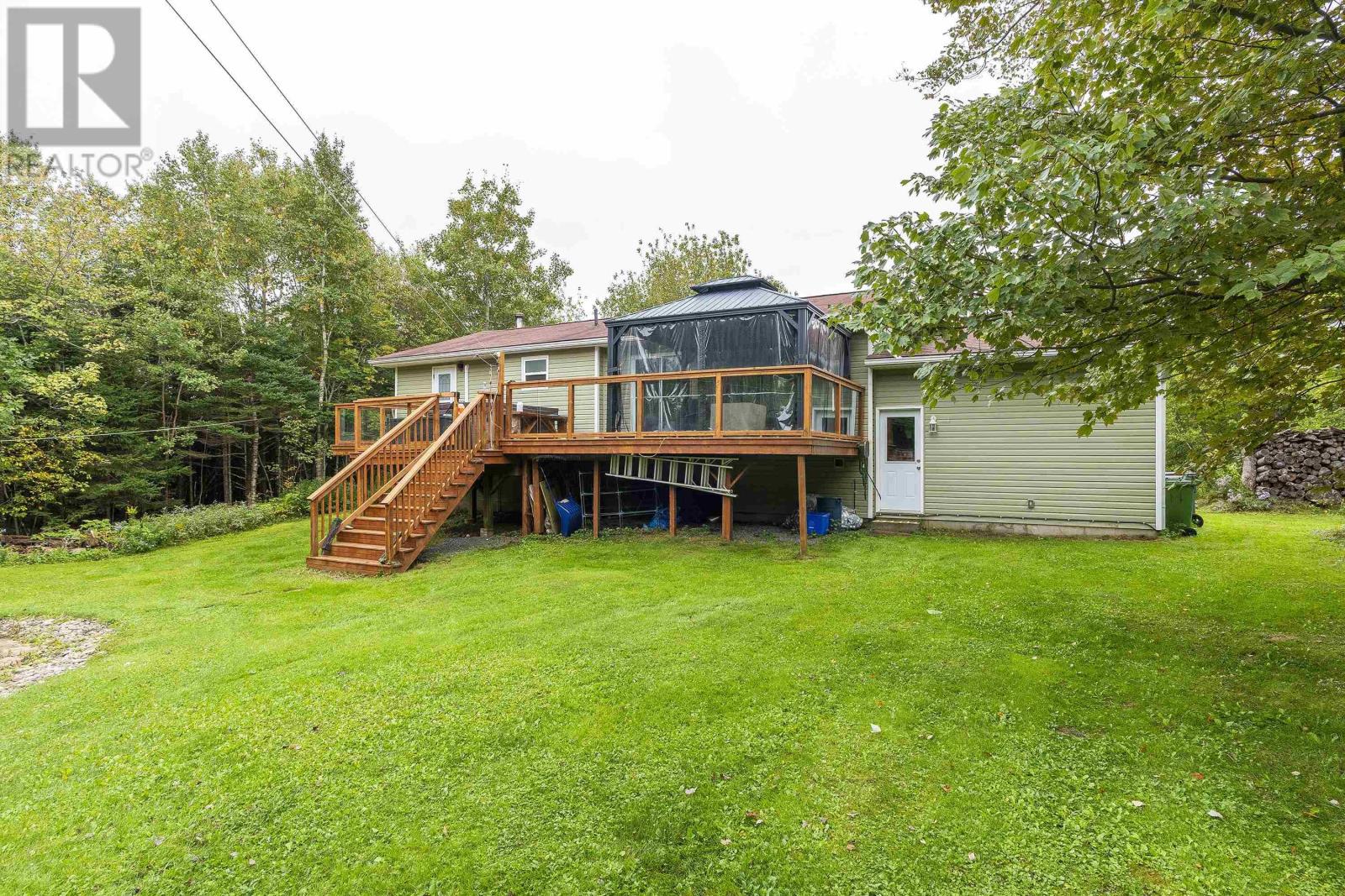 7 Shannon Road Property Photo 6