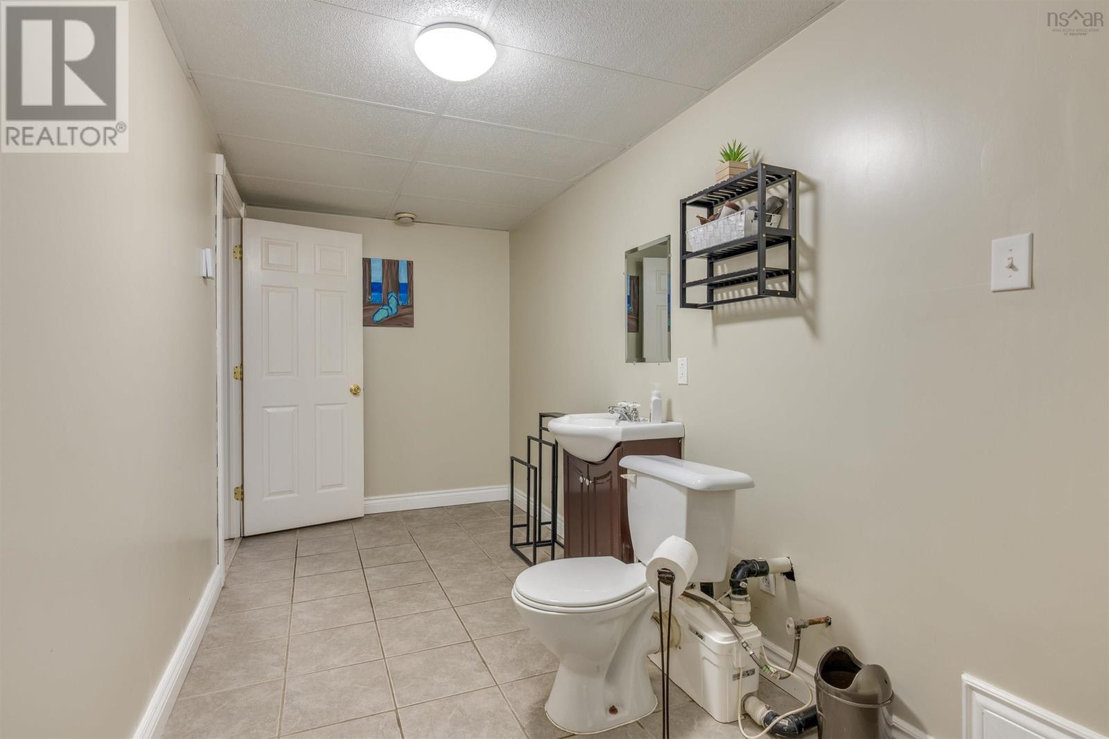 7 Shannon Road Property Photo 35