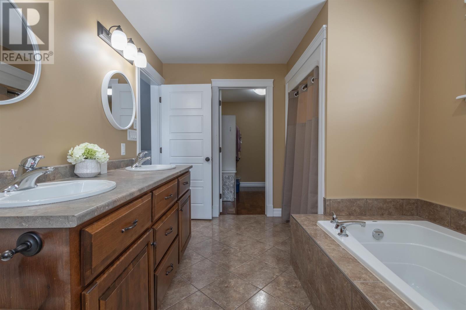 19 Kehough Court Property Photo 24