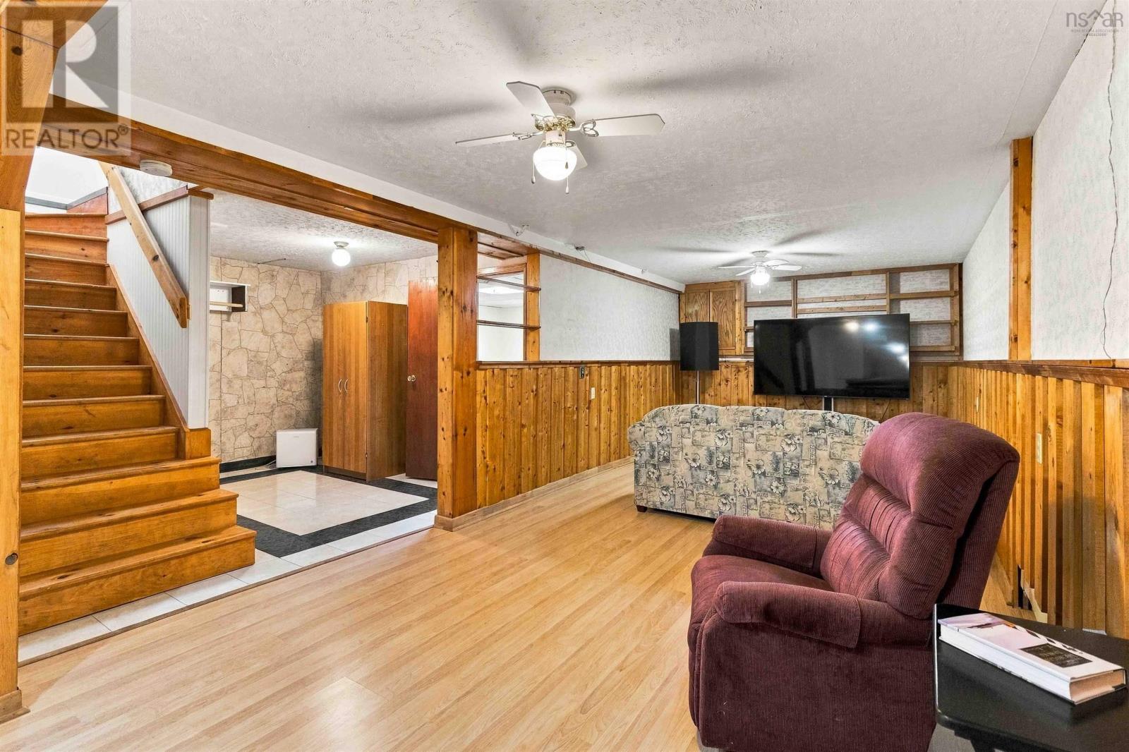 54 Himmelman Drive Property Photo 26