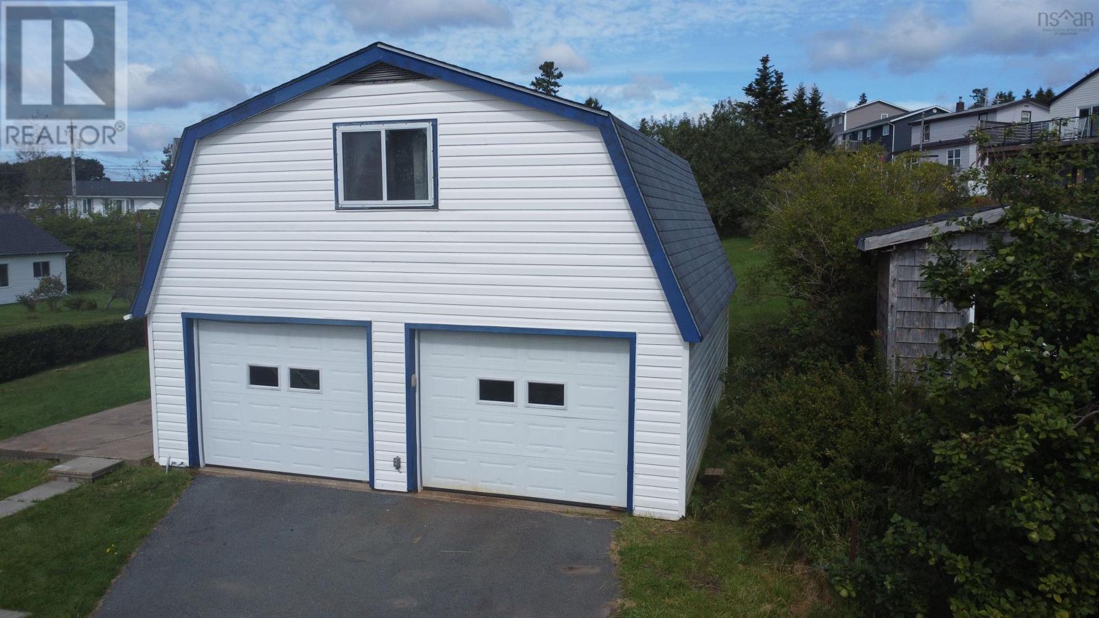 54 Himmelman Drive Property Photo 34
