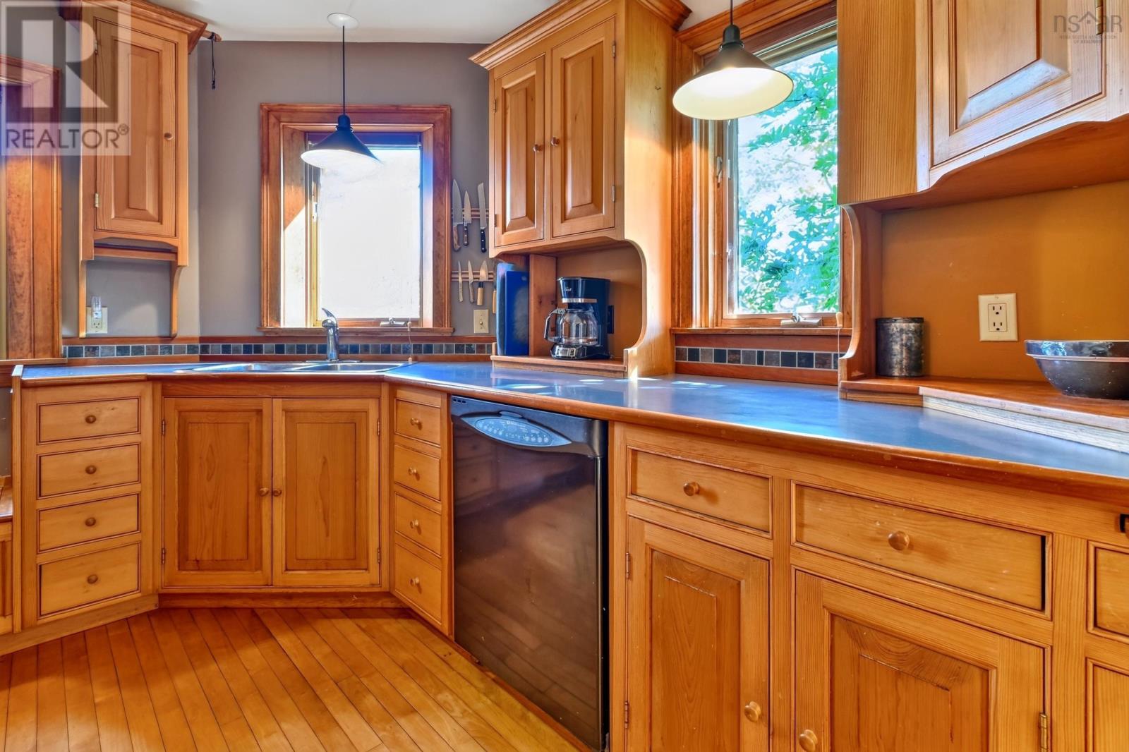 22 Macken Road Property Photo 17