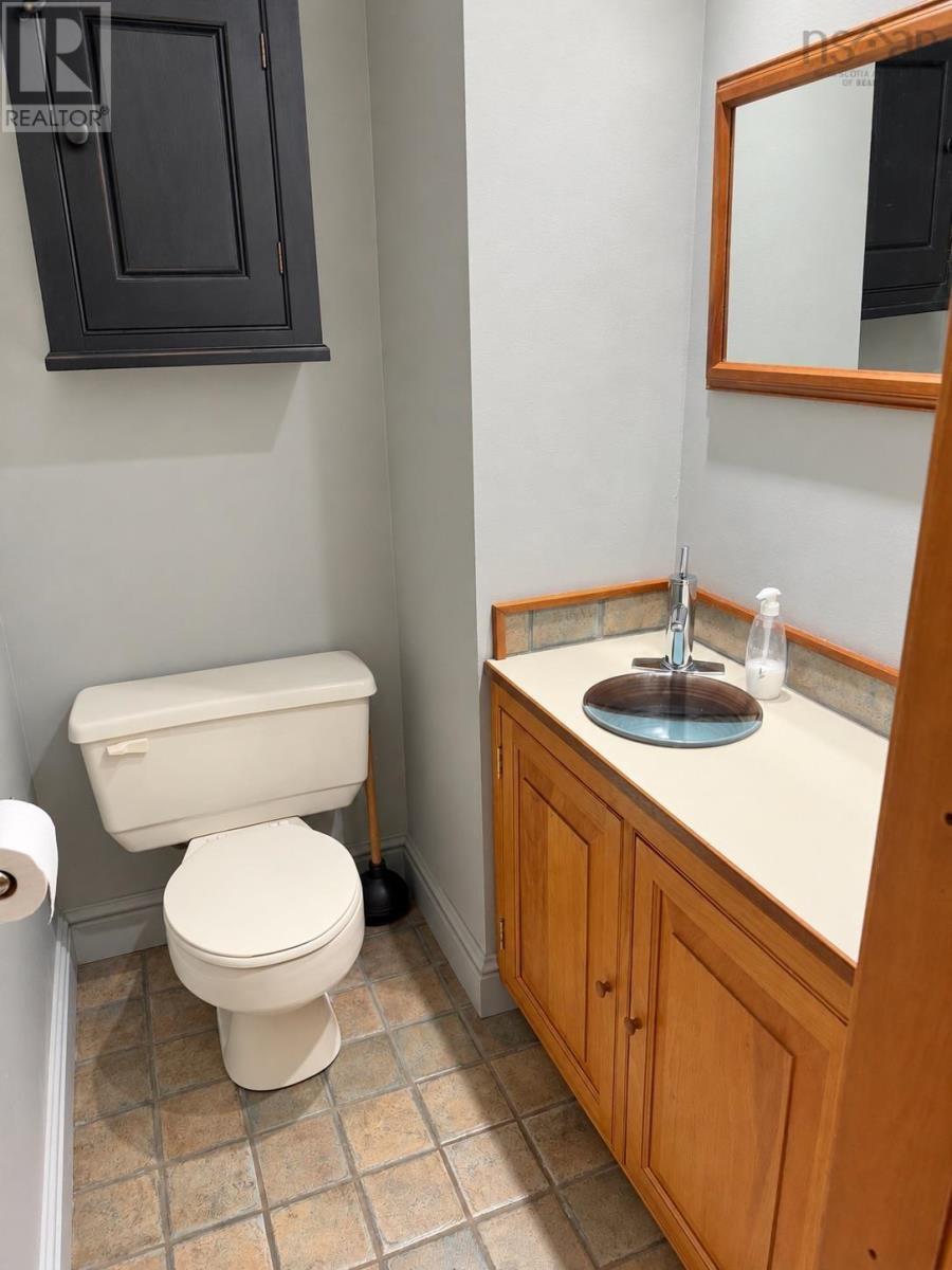 22 Macken Road Property Photo 28
